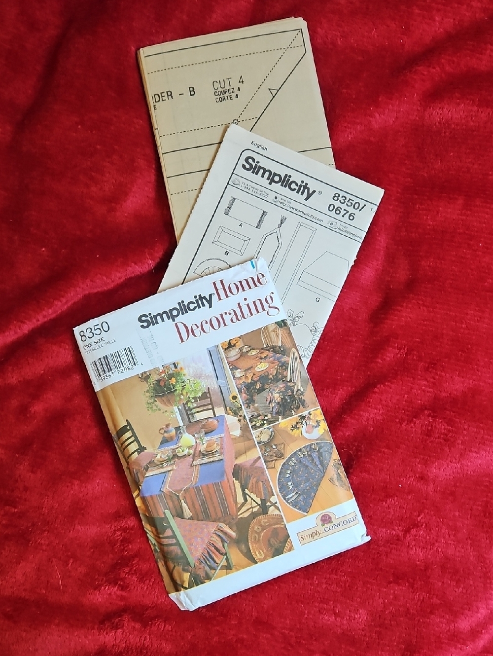 Simplicity Uncut Home Decorating Sewing Pattern - Picture 3 of 3